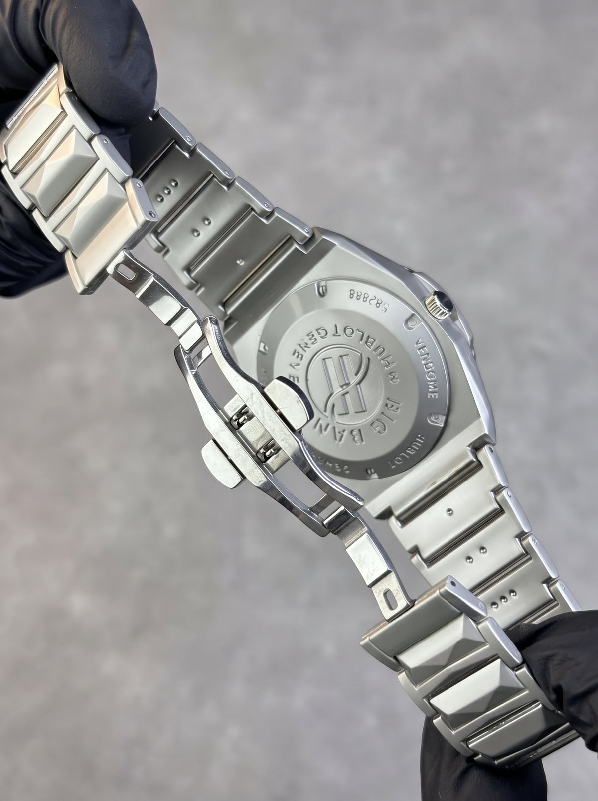 Hublot Watch Diamond Cut – Skeleton Black Dial